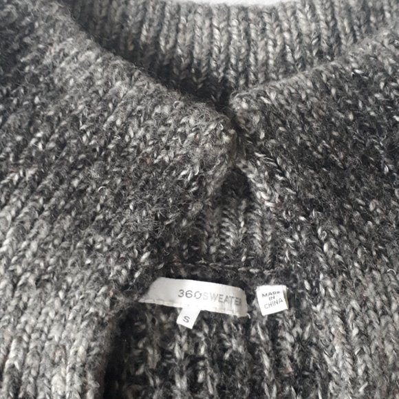 360 sweater S - Picture 2 of 4